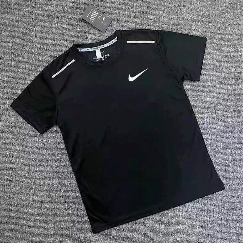 Quick-Dry Athletic T-Shirt for Running and Fitness