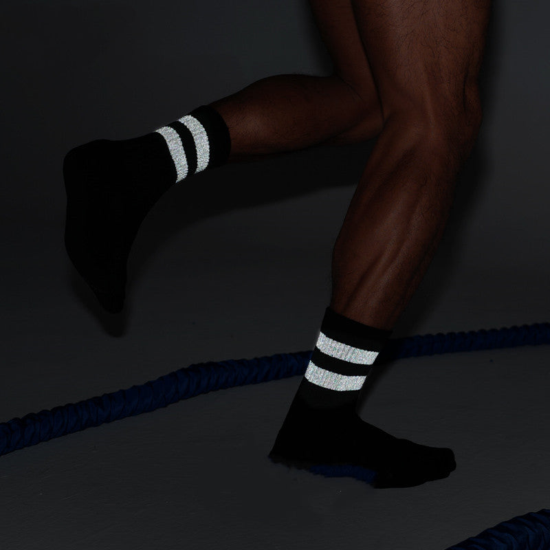 Sockkon Men's Mid-Calf Reflective Running Socks